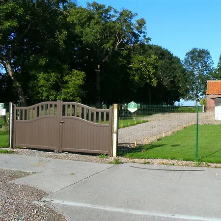 Ferme Du Moulin ファームステイ トゥルネー